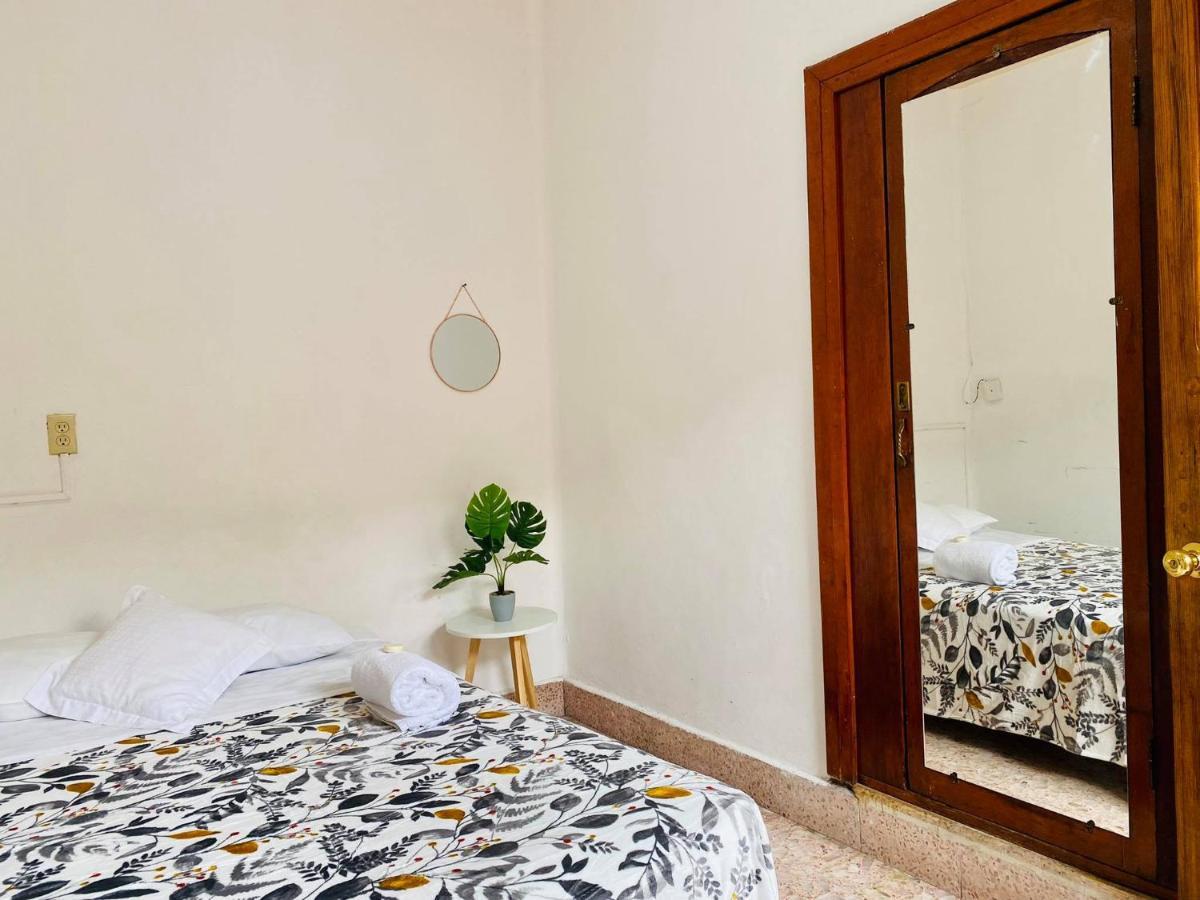 Casa Del Centro Bed & Breakfast มอเรเลีย ภายนอก รูปภาพ